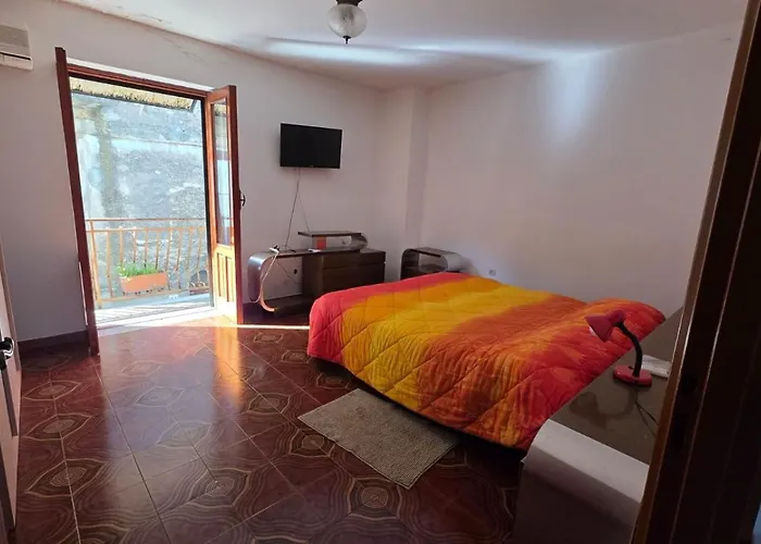 Casa vacanza in collina tra mare e monti